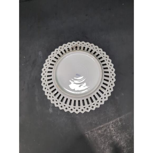 Viennese Lace Porcelain Plate, Scalloped Gold Edge, Germany Plate Pierced Design - Picture 2 of 7